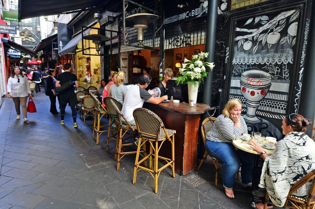 Akom Melbourne Exterior foto